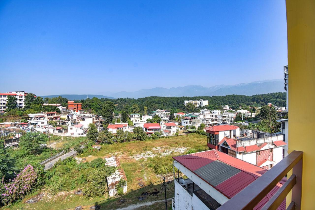 Fabexpress Bzoie Heritage Dehradun Exterior foto